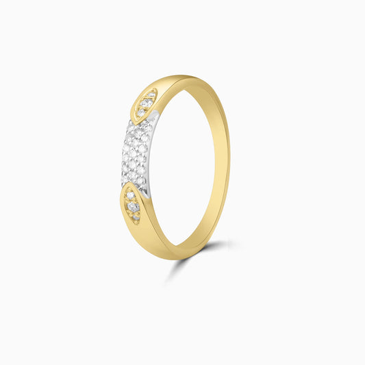 Gold Band with Pavé Diamond Detail Ring