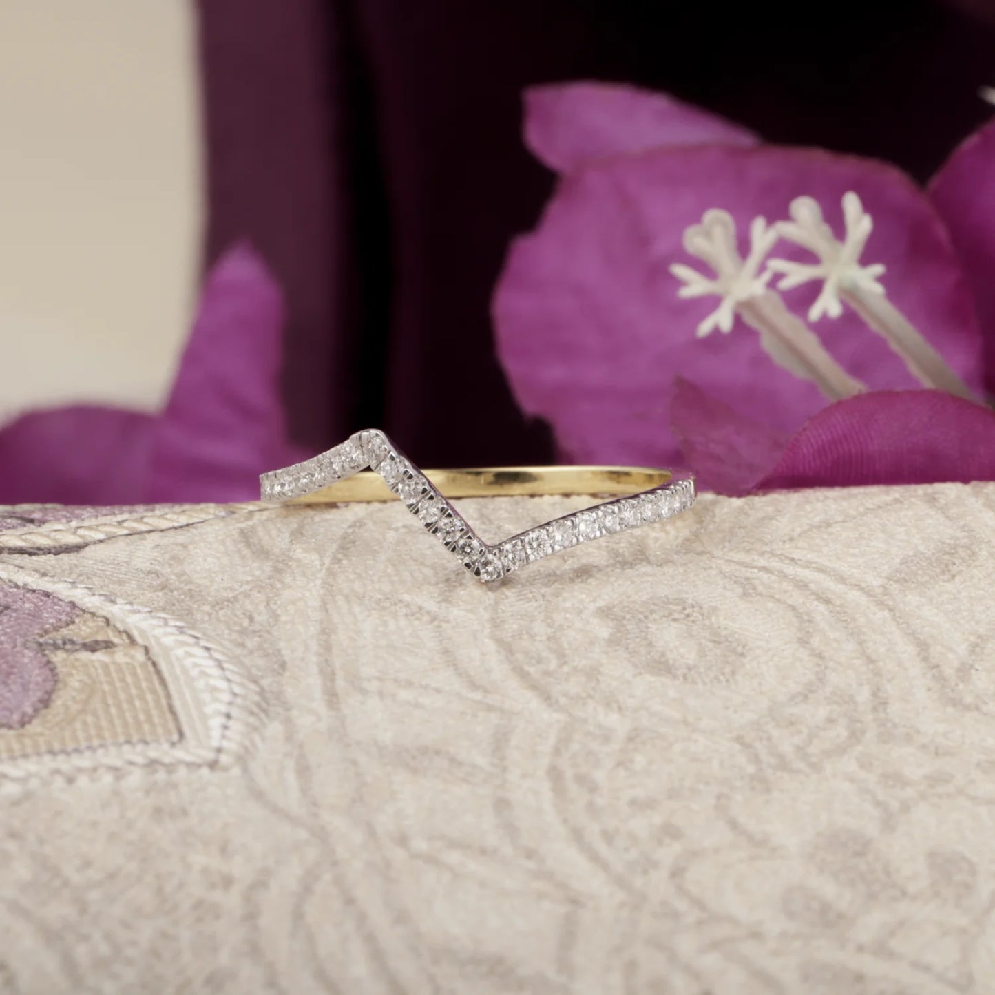 Curved Diamond Stackable Ring
